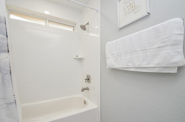 Foto del edificio - 5443 Quail Tree Ln