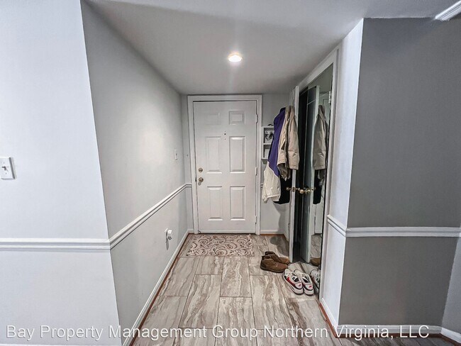 Foto del edificio - 2 br, 2 bath House - 7701 Lafayette Forest...