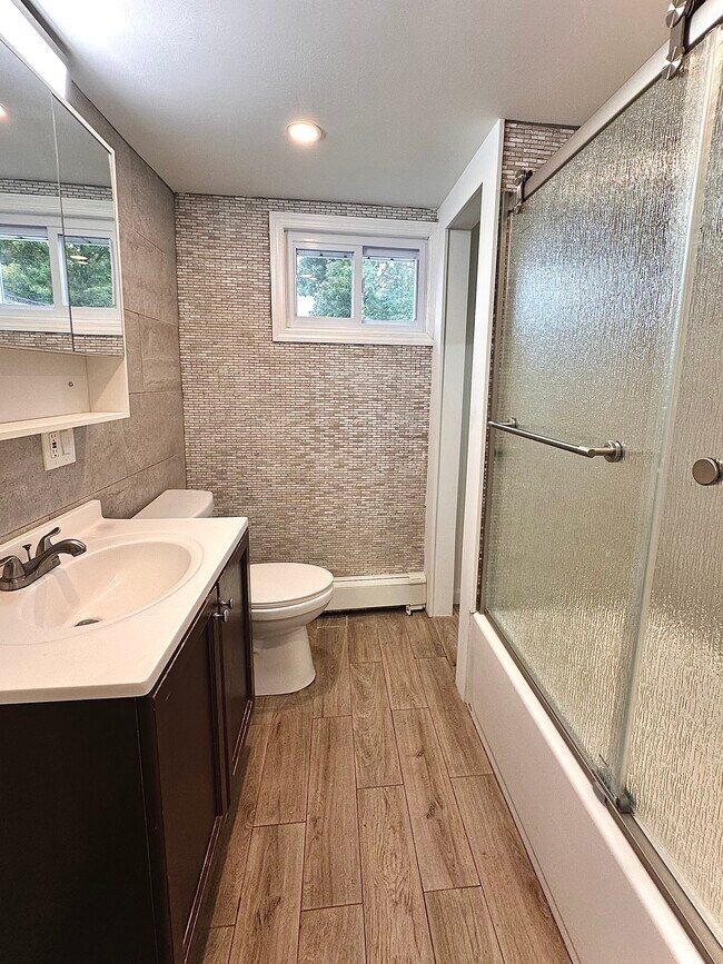 Foto del edificio - 475 Preakness Ave