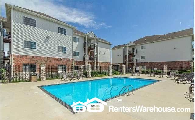 Building Photo - 6255 Beechtree Dr