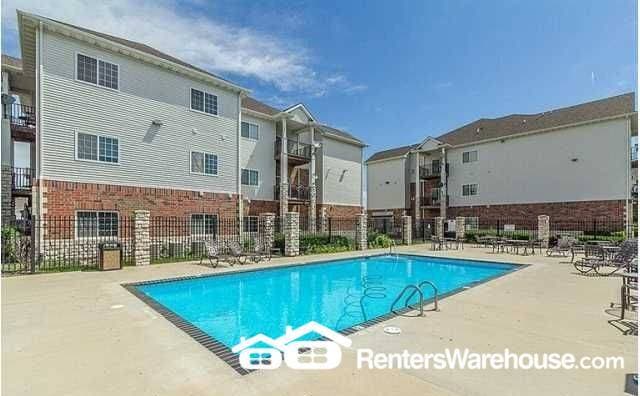 Building Photo - 6255 Beechtree Dr