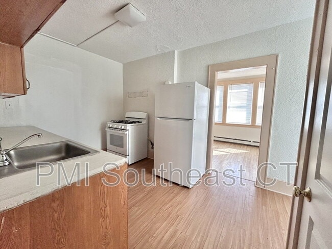 Foto del edificio - 92 Truman St