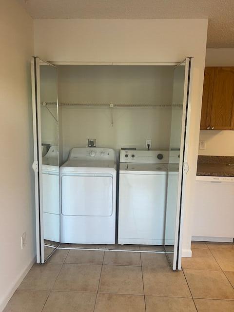 Building Photo - 641 Executive Center Dr