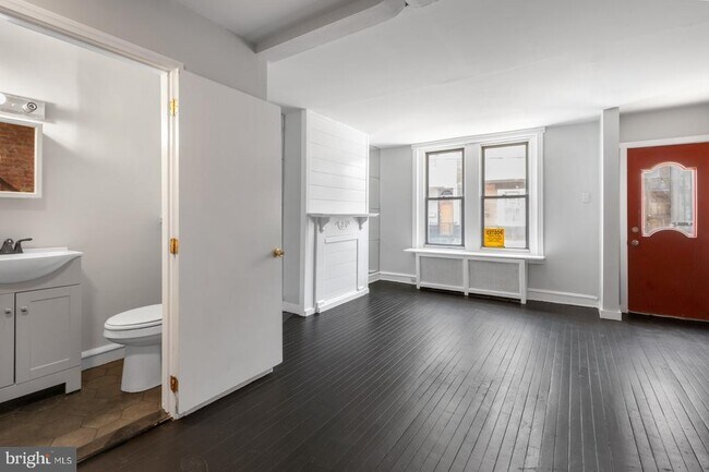 Foto del edificio - 2341 Watkins St