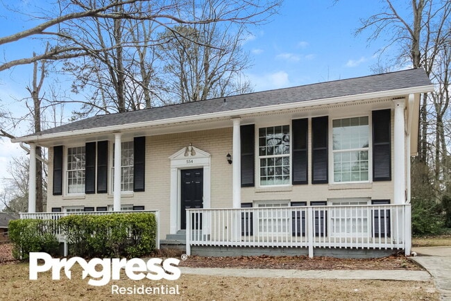 Building Photo - 554 Roxbury Dr