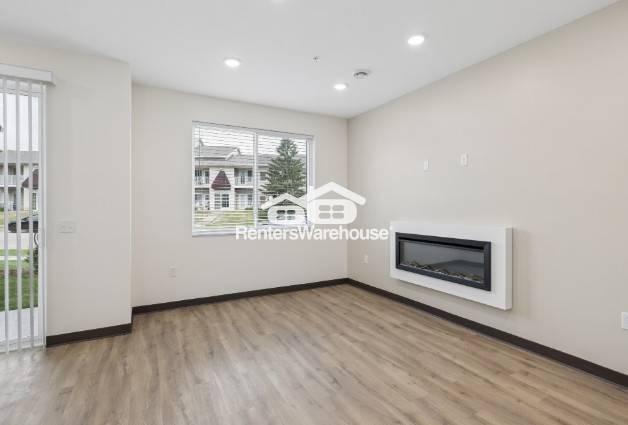 Foto del edificio - 3680 9th St NW