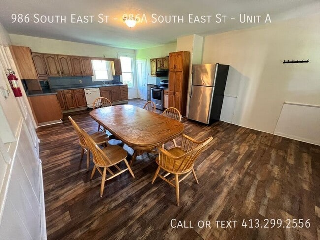 Building Photo - 986 S East St
