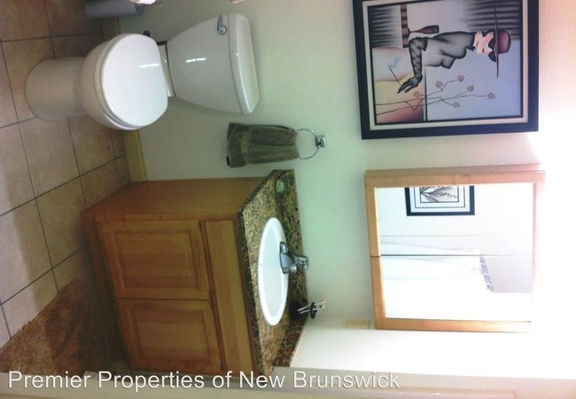 Building Photo - Studio, 1 bath Apartment - 32 Union Street