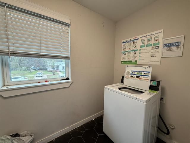 Building Photo - 5928 Fletcher Ave