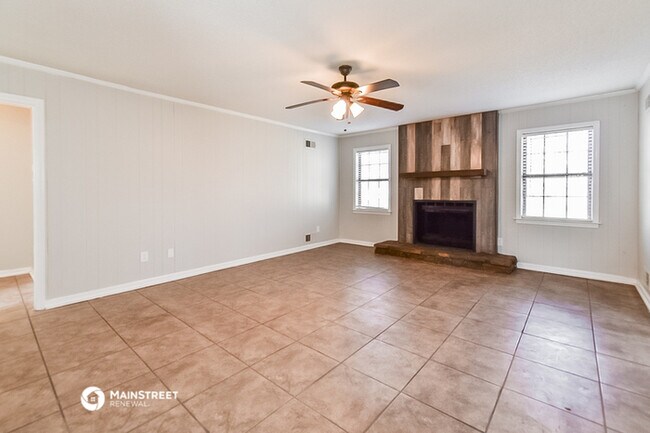 Building Photo - 6816 Birch Run Ln