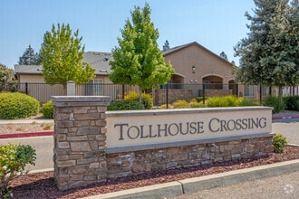 Building Photo - Tollhouse Crossing
