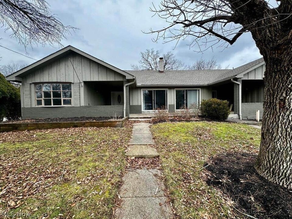 102 Trunko Rd, Fairlawn, OH 44333 Room for Rent in Fairlawn, OH