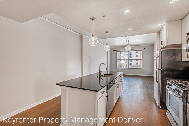 Building Photo - 2 br, 2 bath House - 1975 N Grant St. Unit...