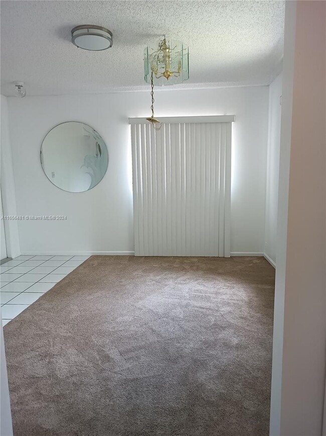 Building Photo - 4491 Crystal Lake Dr