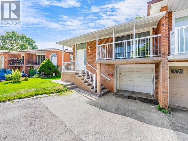 Building Photo - 14 Roseville Dr