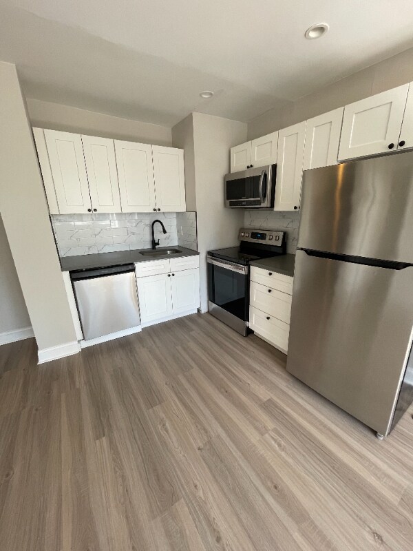 Foto del edificio - 5145 Pine St