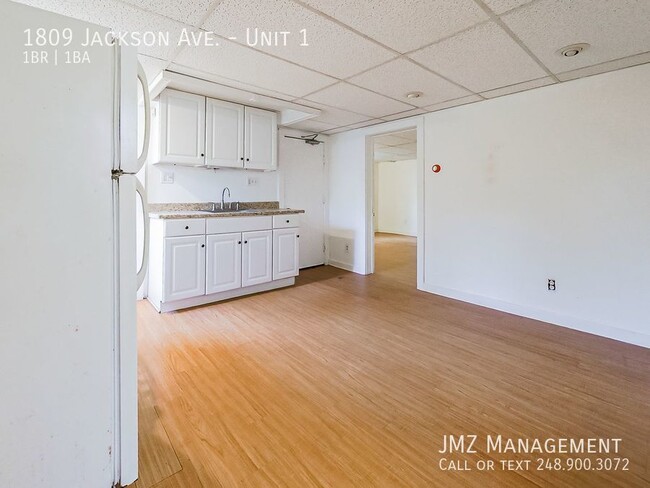 Foto del edificio - 1809 Jackson Ave