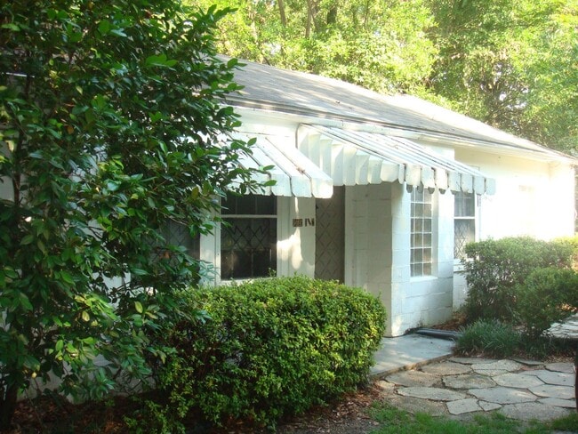 Building Photo - 1401 Williams St