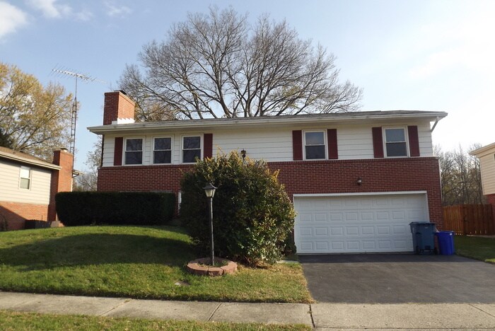 Primary Photo - Don't miss out on this 3 Bedroom 2.5 Bath ...