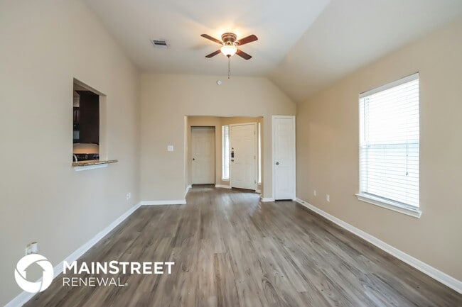 Building Photo - 308 Broken Pine Ct