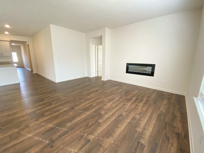 Foto del edificio - 135 Driftwood Lp