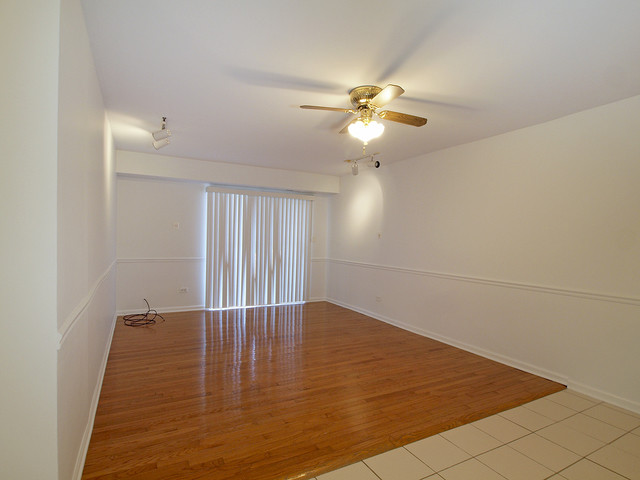 Building Photo - 1533 N Windsor Dr