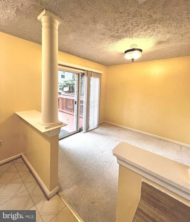 Building Photo - 401 Fleece Flower Dr