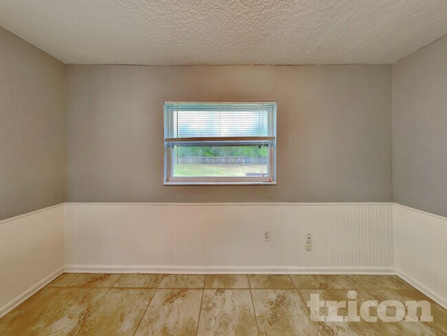Foto del edificio - 4552 Tampa Downs Blvd