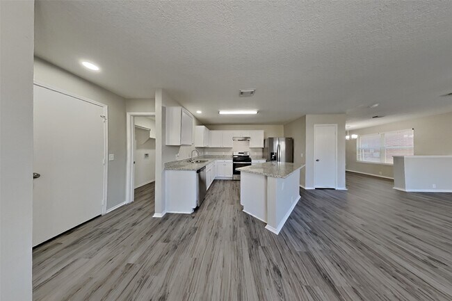 Foto del edificio - 14910 Sugar Crystal Ct