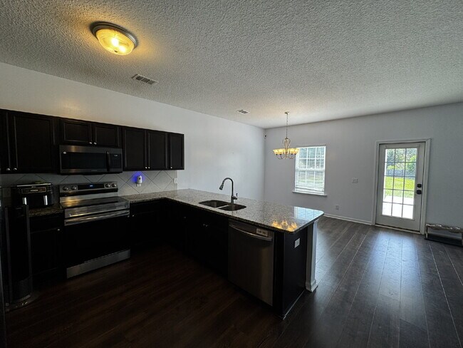 Foto del edificio - Home for Rent