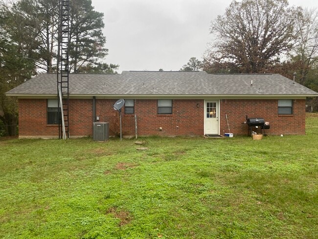 Building Photo - 7403 Pleasant Rdg Rd