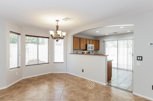 Building Photo - 211 N 152nd Dr