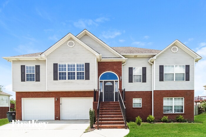 Foto principal - 284 Waterford Cove Trail
