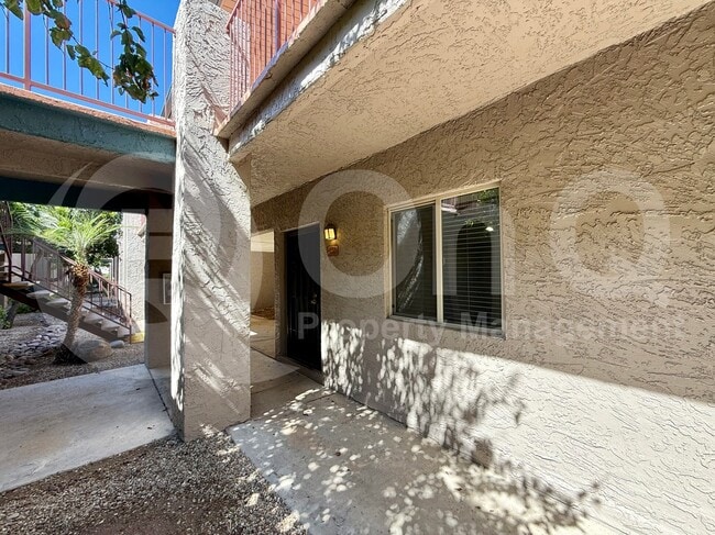 Foto del edificio - 4354 N 82nd St