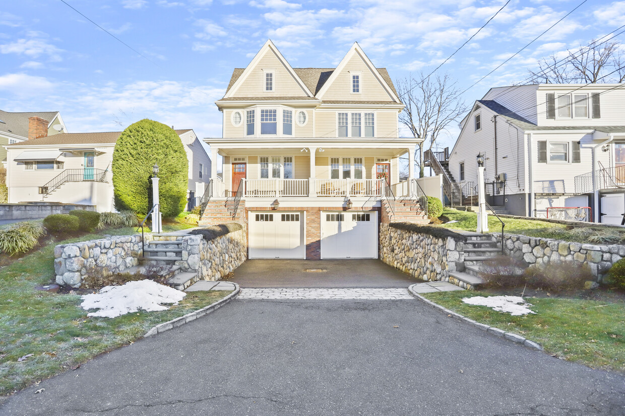 165 west putnam avenue greenwich ct