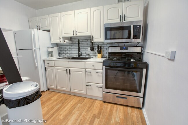 Foto del edificio - 1401 E 55th St