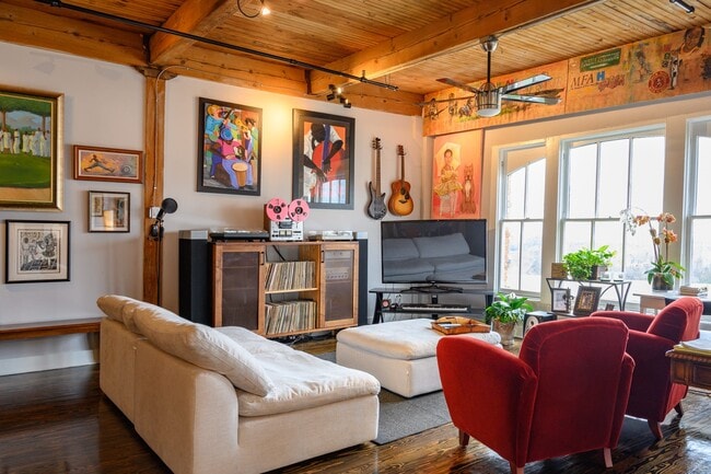 Foto del edificio - 711 William St