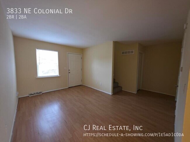 Foto del edificio - 3833 NE Colonial Dr
