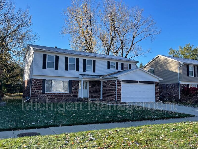 Foto principal - 44947 Forest Trail Dr