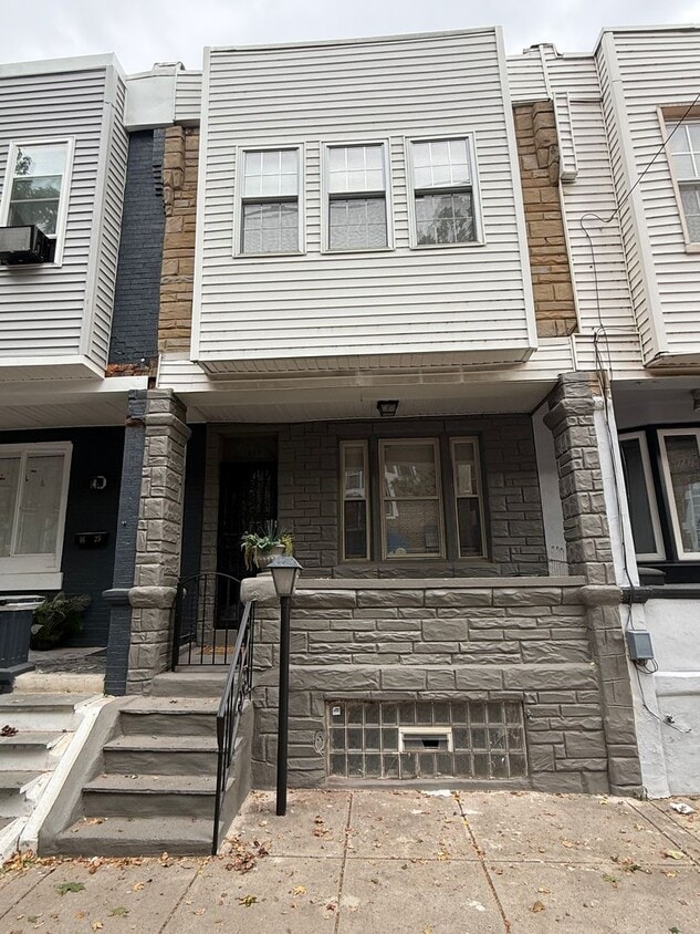 26th & Tasker-RED HOT Grays Ferry-South Ph... - 26th & Tasker-RED HOT Grays Ferry-South Ph...