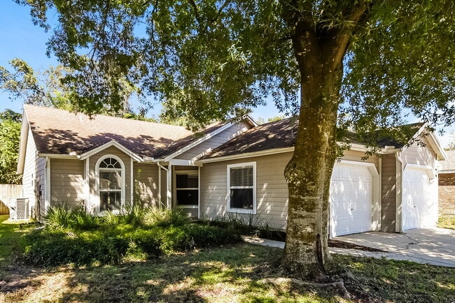 Building Photo - 7757 Fox Knoll Pl