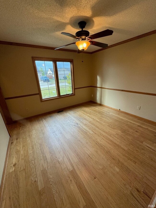 Building Photo - 1320 Duesenberg Dr