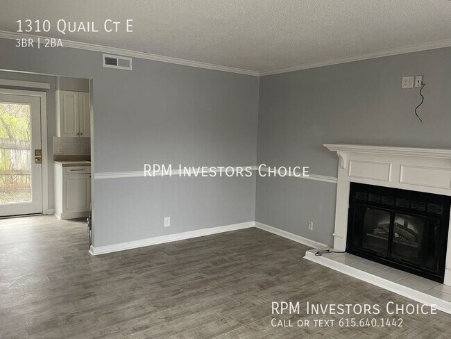 Building Photo - COMING SOON! 3 bedroom / 2 bath Near Percy...