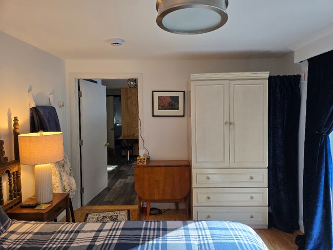 Foto del edificio - 167 Howard Rd