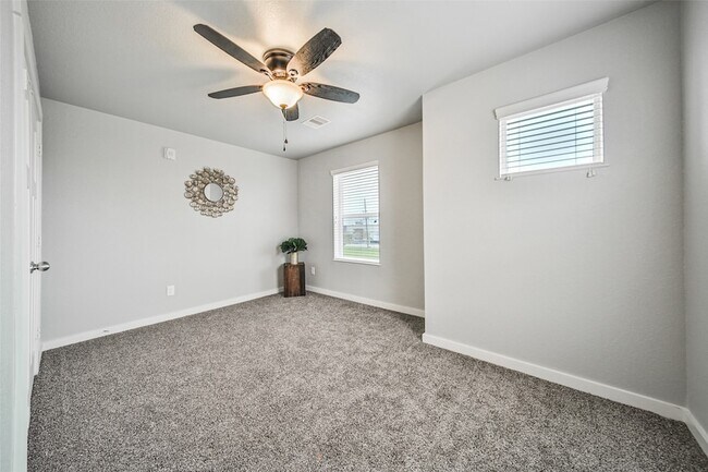 Foto del edificio - 21155 Gosling Rd