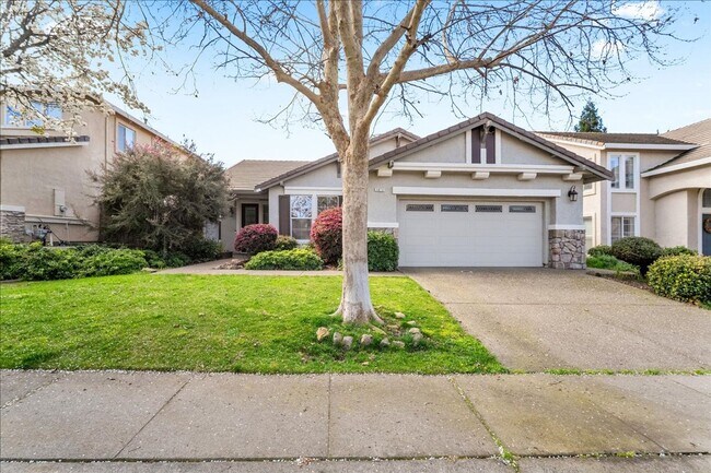 Foto del edificio - 1073 Huntly Dr