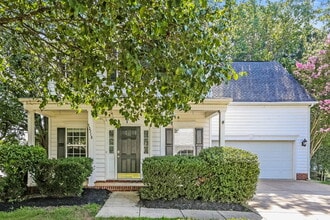 Building Photo - 13218 Ballara Pl