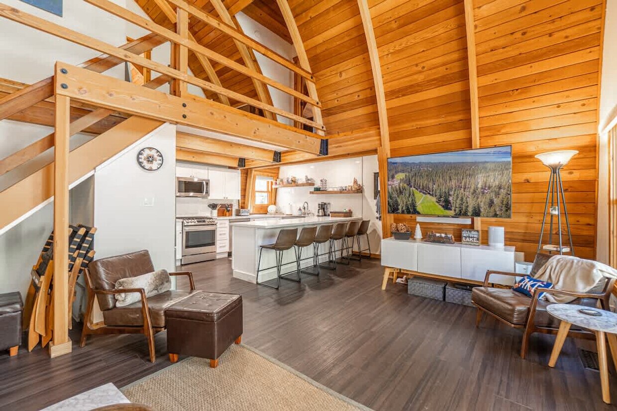 Foto principal - 932 Harold Dr