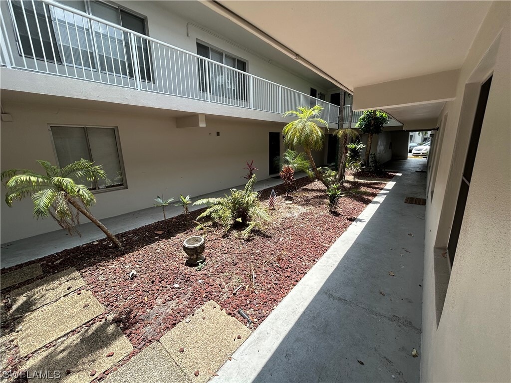 1830 Maravilla Ave Unit 702, Fort Myers, FL 33901 Condo for Rent in