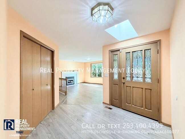 Foto del edificio - 6319 46th St Ct W